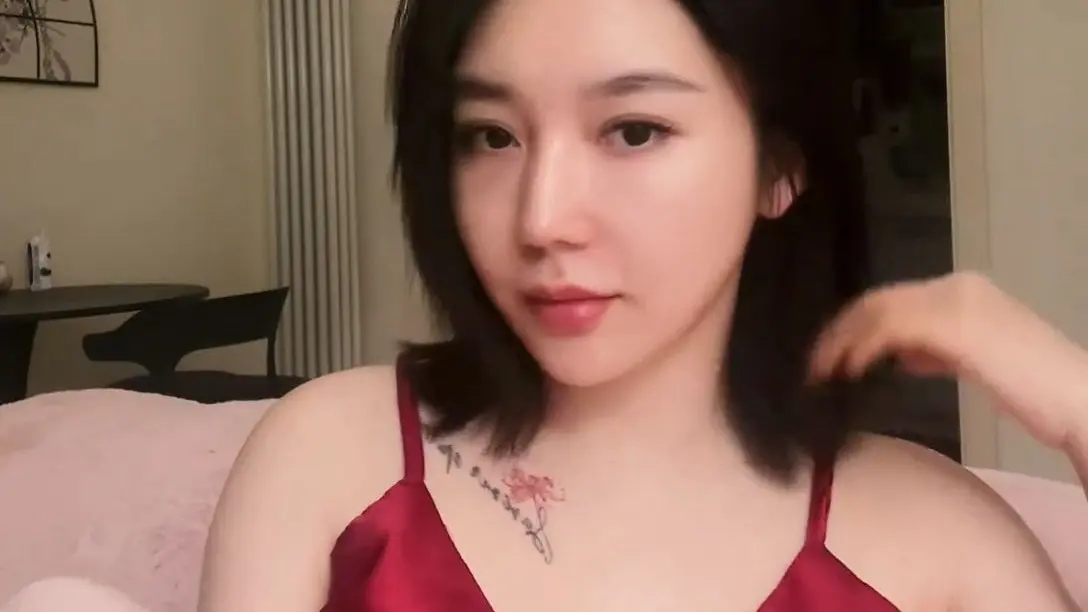 教母eliy短剧《eliy3人行资源》4K超清画质完整版在线观看-无删减免费播放资源-偷偷点开傻眼了