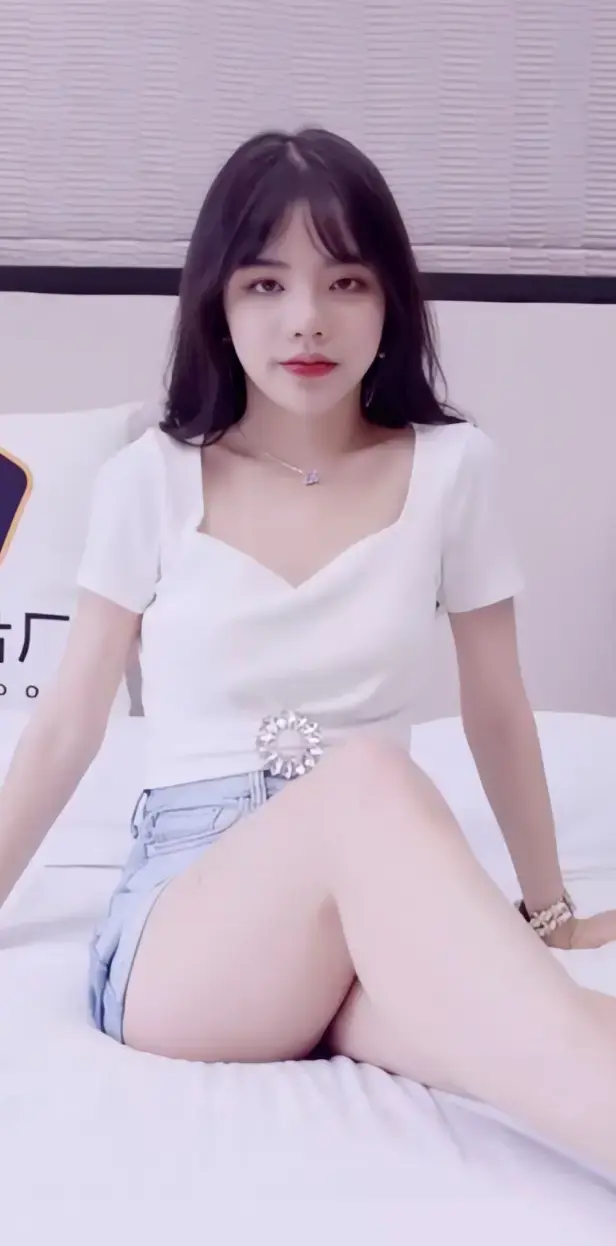 《潘甜甜三部曲》1080P超清画质免费播放-潘甜甜封神全集无删减版资源下载-潘甜甜三部曲高清中字全集