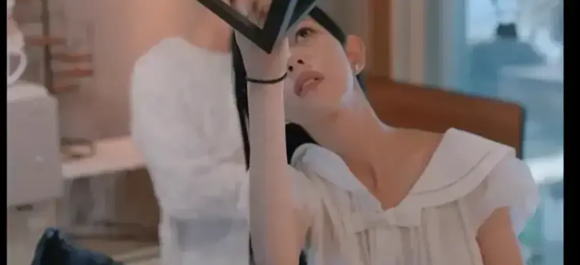 《顶级女人》蓝光超清中字无删减版在线看-剧情片《顶级女人》HD高清免费播放-极光影视迅雷云盘全集下载