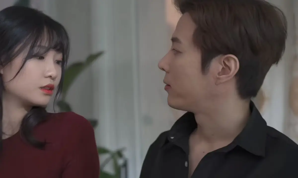尹律主演《债务人的妻子》未删减版蓝光高清在线观看-韩国电影债务人的妻子免费完整版无广告播放-星空影院