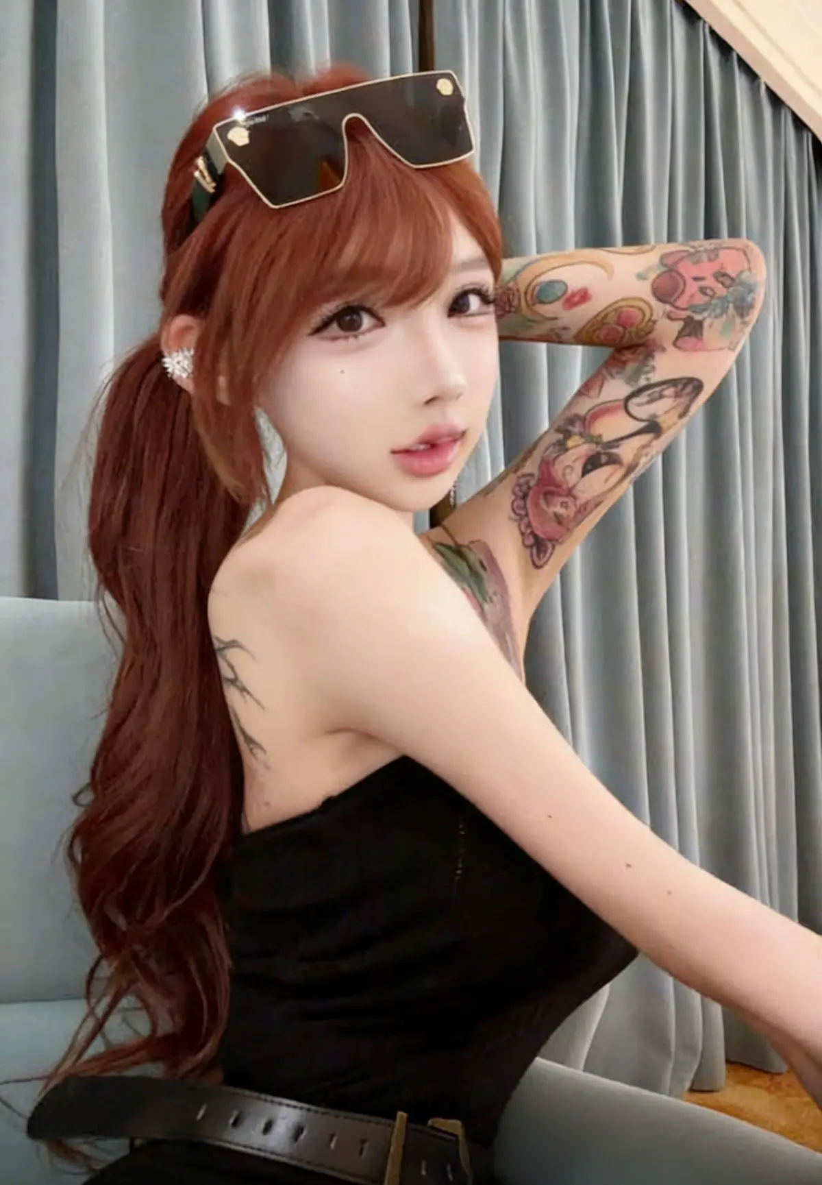 抖音网红-mo你别哭符文女神见金主视频 - 1080P HD高清完整版 - 内部视频网盘资源免费获取