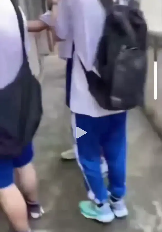 《大昌市第七中学鬼敲门》全集未删减资源在线看-大昌七中鬼敲门灵异事件全记录-《大昌市第七中学鬼敲门》HD高清无广告免费播放
