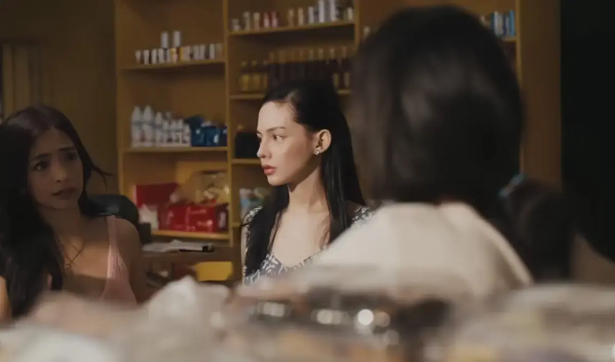 奶油馅饼 - 菲律宾悬疑神作 - 2026年安杰尔卡斯特罗主演 - 中字完整版免费在线观看
